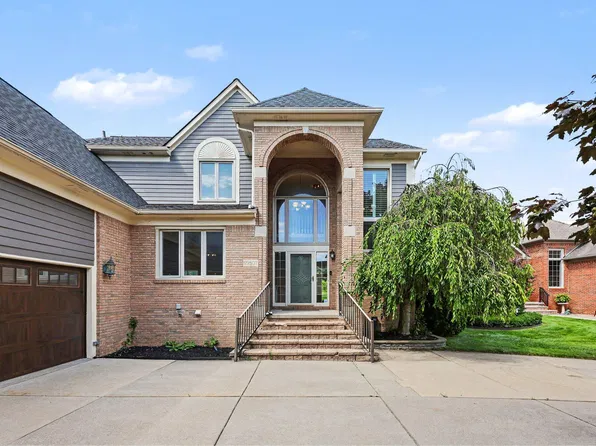59807 Glacier Rdg N, Washington, MI 48094