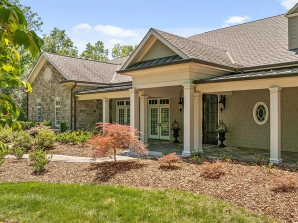 2241 Heavenly Vw, Ooltewah, TN 37363