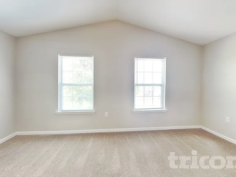 6931 Savannah Springs Dr — Photo 7