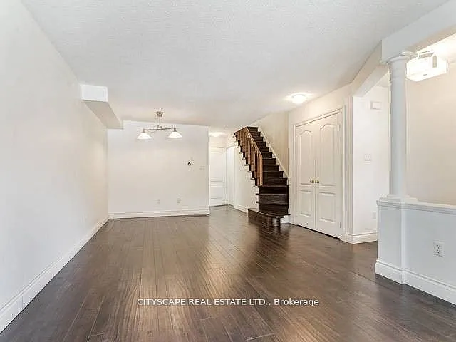 2163 Oakpoint Rd — Photo 6