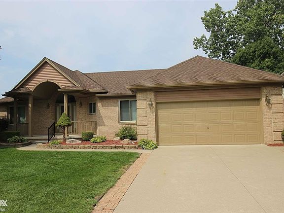 5th image of 51215 Nicolette Dr