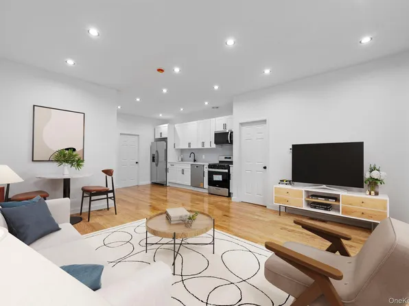 390 Essex Street, Brooklyn, NY 11208