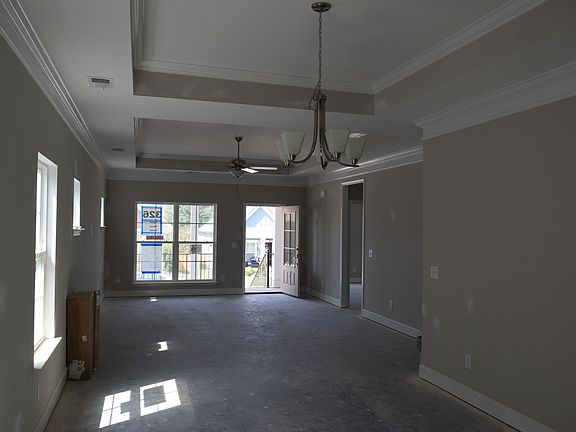 4th image of 1217 Duns Ln #326-lot 326