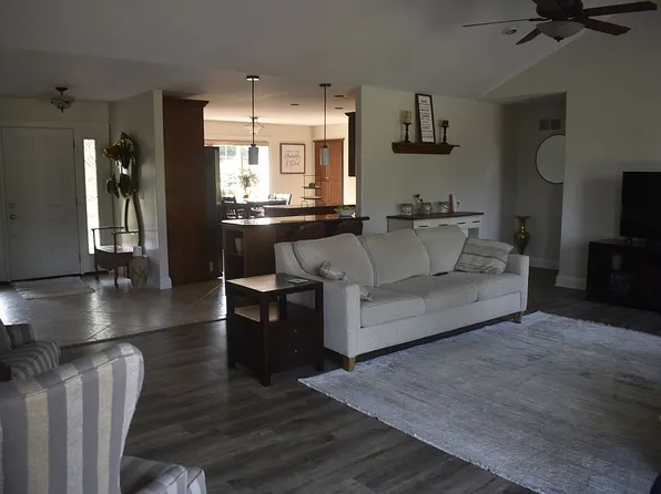 9084 New Bremen New Knoxville Rd, New Knoxville, OH 45871