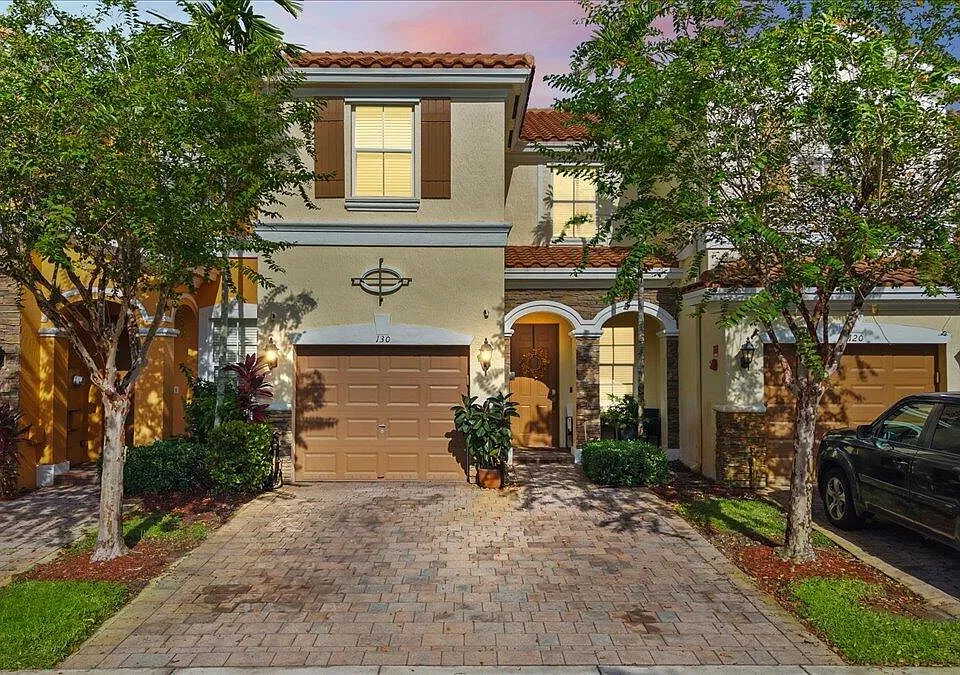 130 Emerald Creek Ter