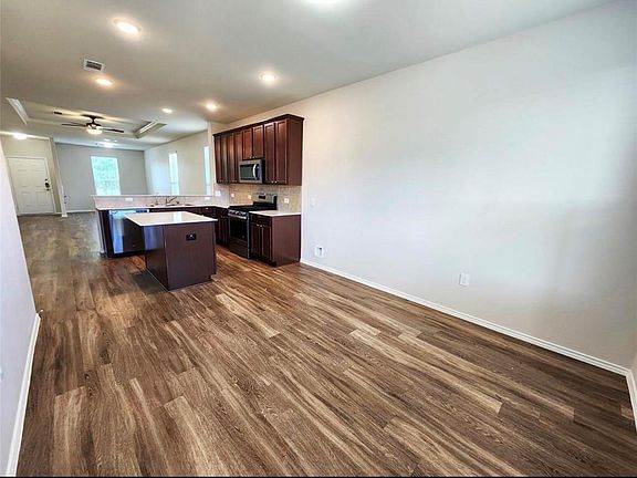 4th image of 24106 Silver Sunset Ln