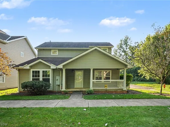 4982 Penny Ln, North Olmsted, OH 44070
