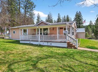 25722 N Chattaroy Cir, Chattaroy, WA 99003