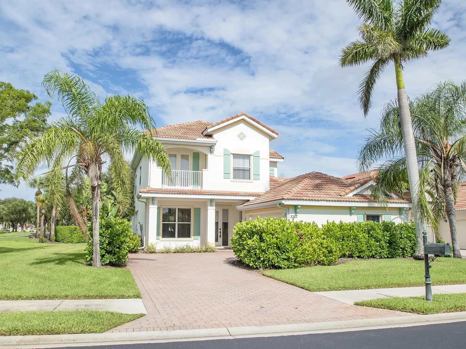 3327 Sandpiper - 1 — Photo 1