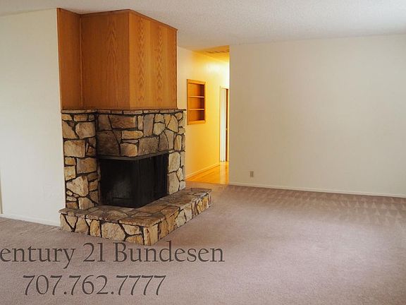 2nd image of 516 Buena Vista Dr