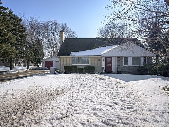 2nd image of 15233 Medway Rd