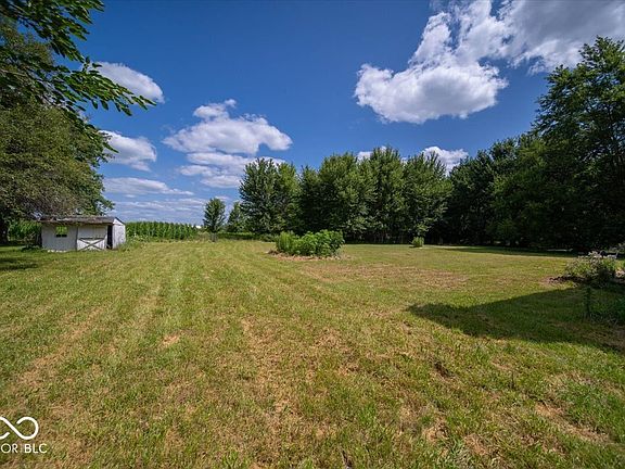 5th image of 3862 W 500th Rd N