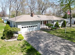 4 Branberry Dr, Westerly, RI 02891