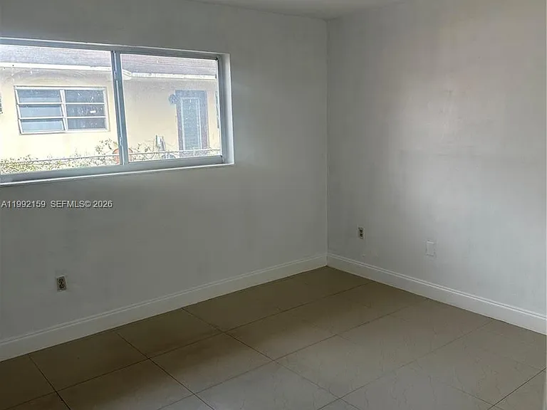 16800 NE 4th Ct #0 — Photo 17