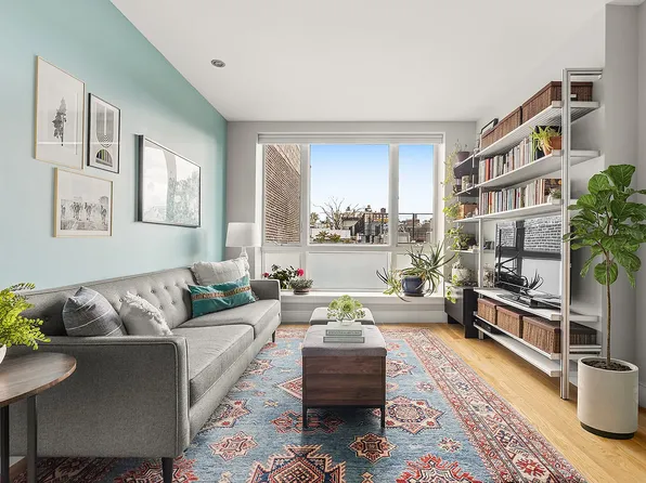 662 Bergen St APT 4B, Brooklyn, NY 11238