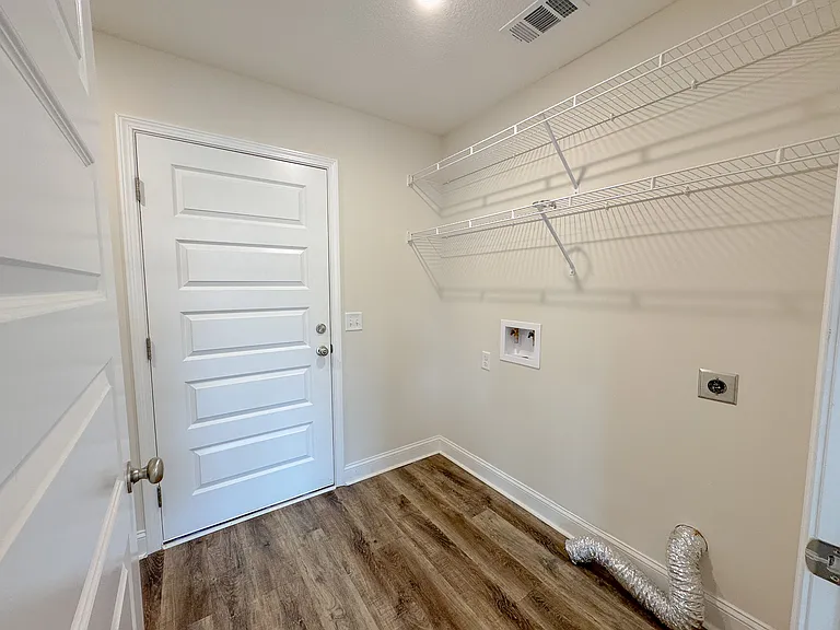 129A Atlantic Ave — Photo 4