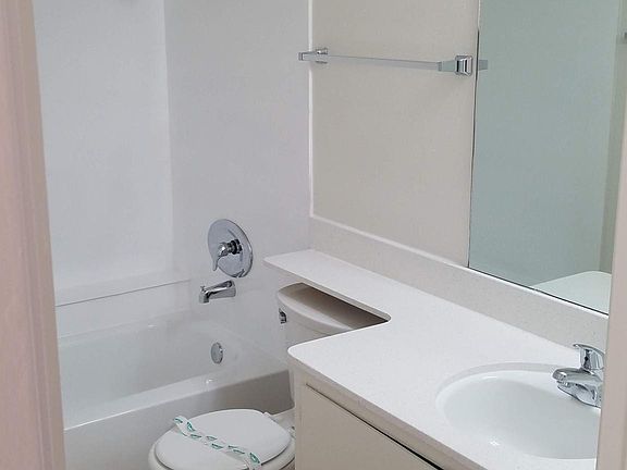 5th image of 6802 Beadnell Way #25