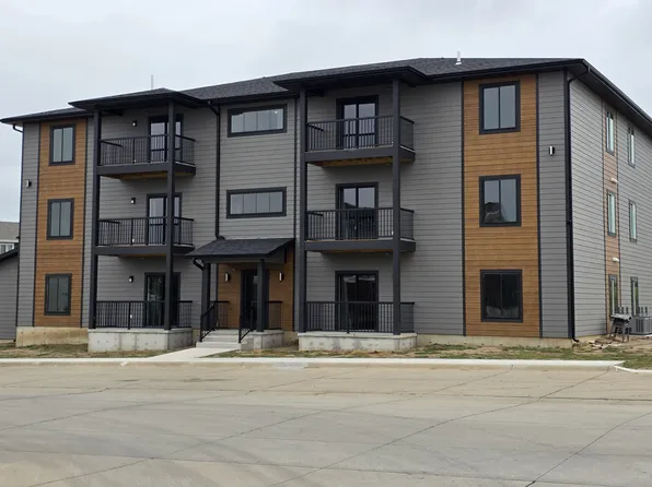 1455 Red Fox Crossing