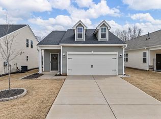 917 Bryden Ln, Boiling Springs, SC 29316