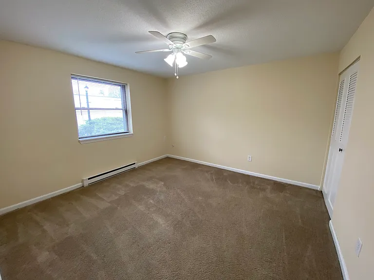 2 Pineland Avenue — Photo 24