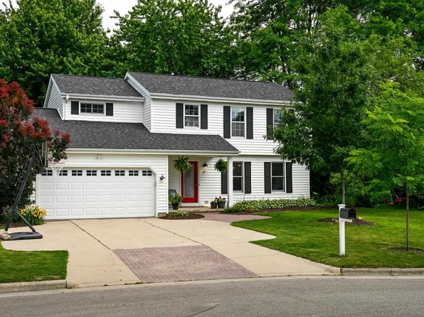 21 Haverhill Cir, Madison, WI 53717