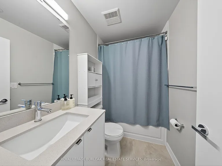 3210 Dakota Cmn #A115 — Photo 10