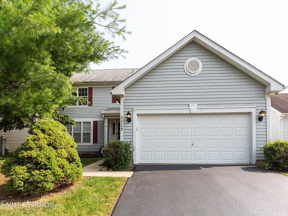 1st image of 1117 Clover Hill Ln
