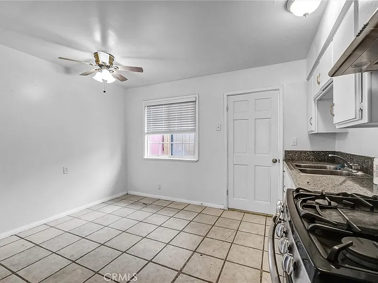 9436 Ramona Ave — Photo 6