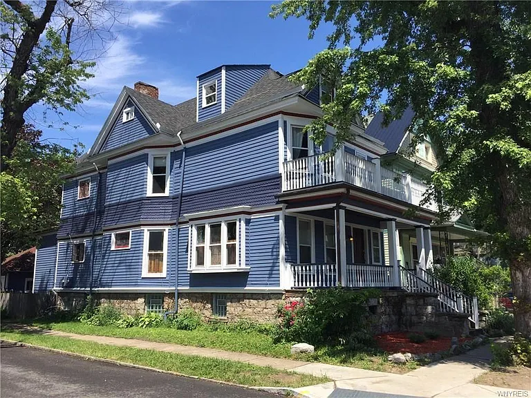 496 W Ferry St #1 — Photo 9