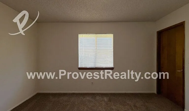 12780 Red Wing Rd #B — Photo 10
