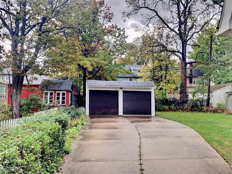 1901 Parkway Dr, Cleveland Heights, OH 44118 Zillow