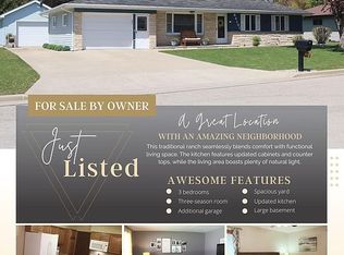 N4107 Peterson Rd, Freedom, WI 54130