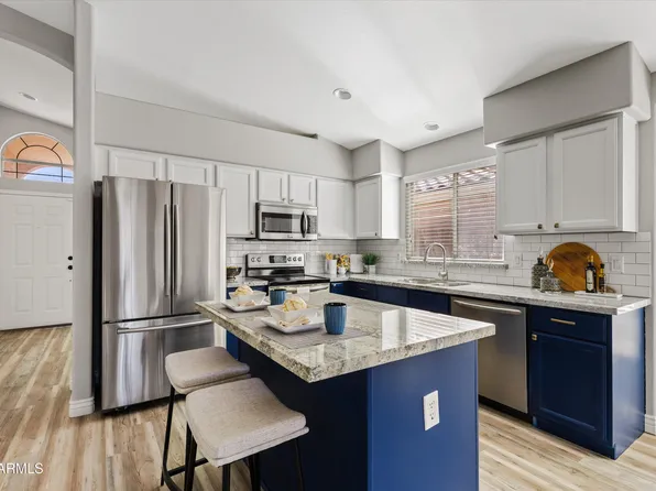 1580 N Sunset Place, Chandler, AZ 85225