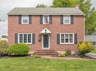 537 Hawarden Rd, Springfield, PA 19064