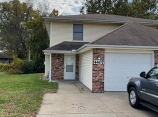 4407 SW Huntoon St #4, Topeka, KS 66604