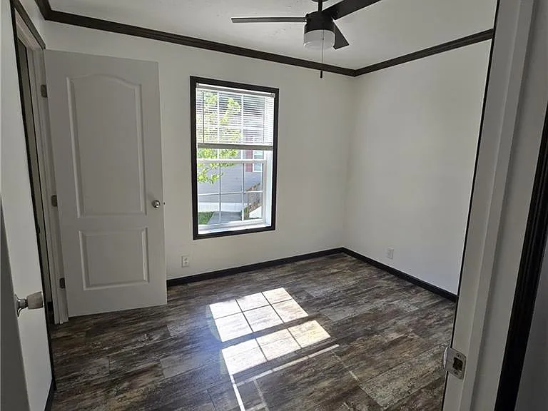 51 E Cardinal Ln — Photo 6