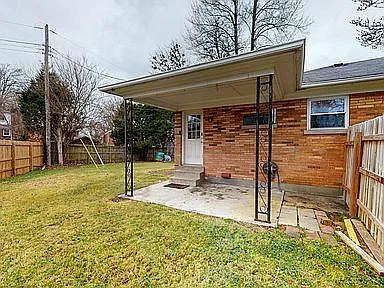 5400 Saint Gabriel Ln — Photo 7