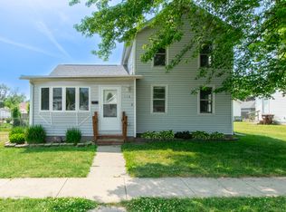 116 S 10th St, Rochelle, IL 61068
