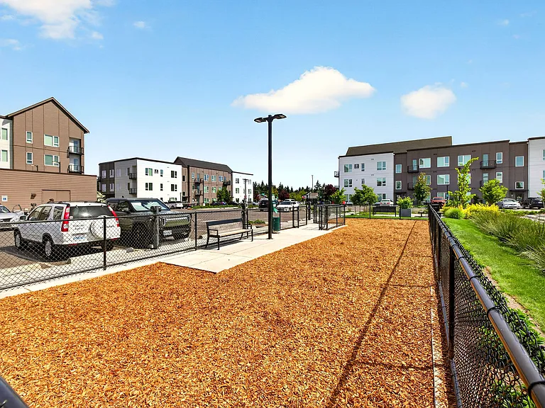 Alta University Place — Photo 37