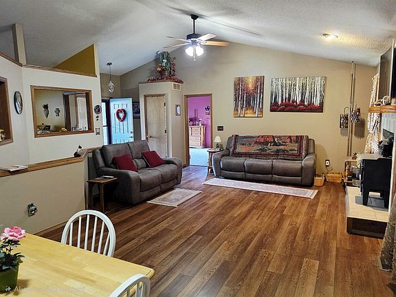5th image of 1439 N Tomahawk Rd