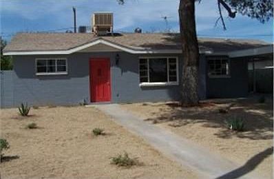 1st image of 2956 W Puget Ave