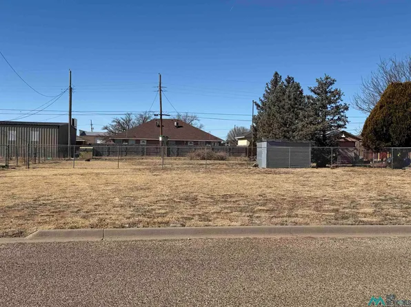 3306 Lilac Rd, Clovis, NM 88101