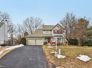 10274 Racquet Cir, Manassas, VA 20110
