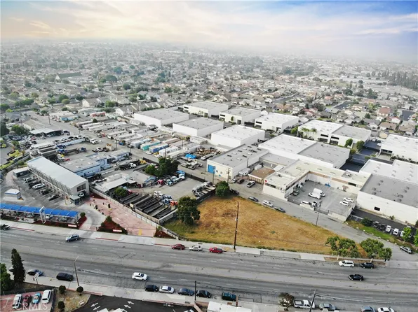 9142 Rosecrans Ave #20, Bellflower, CA 90706