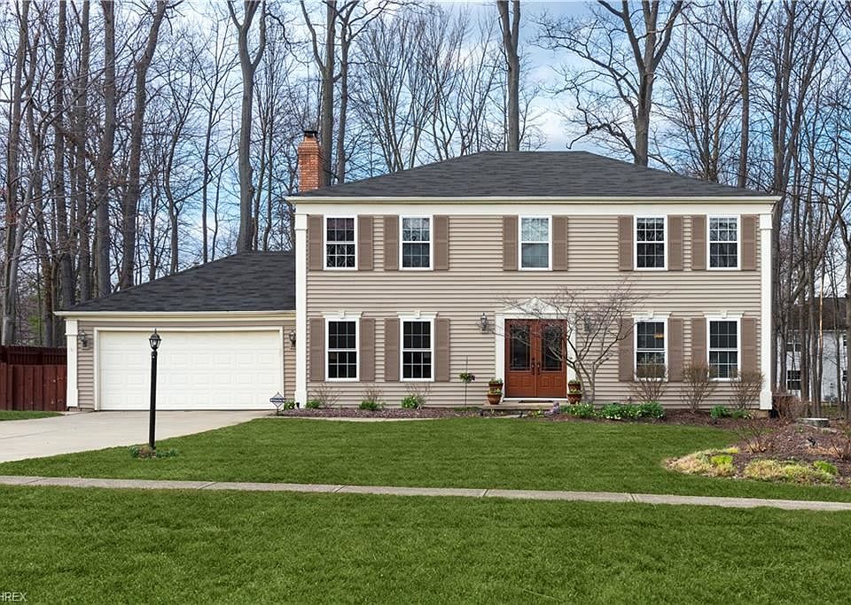 1st image of 16904 Falmouth Dr