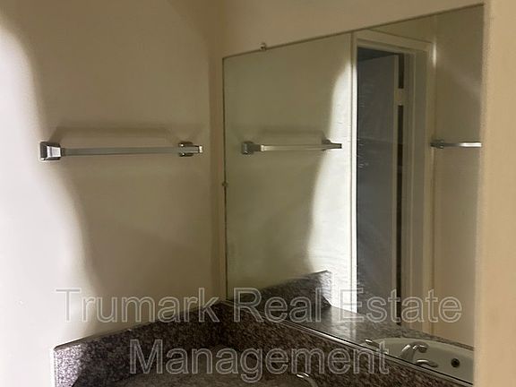 3rd image of 610 E Santa Anita Ave #B