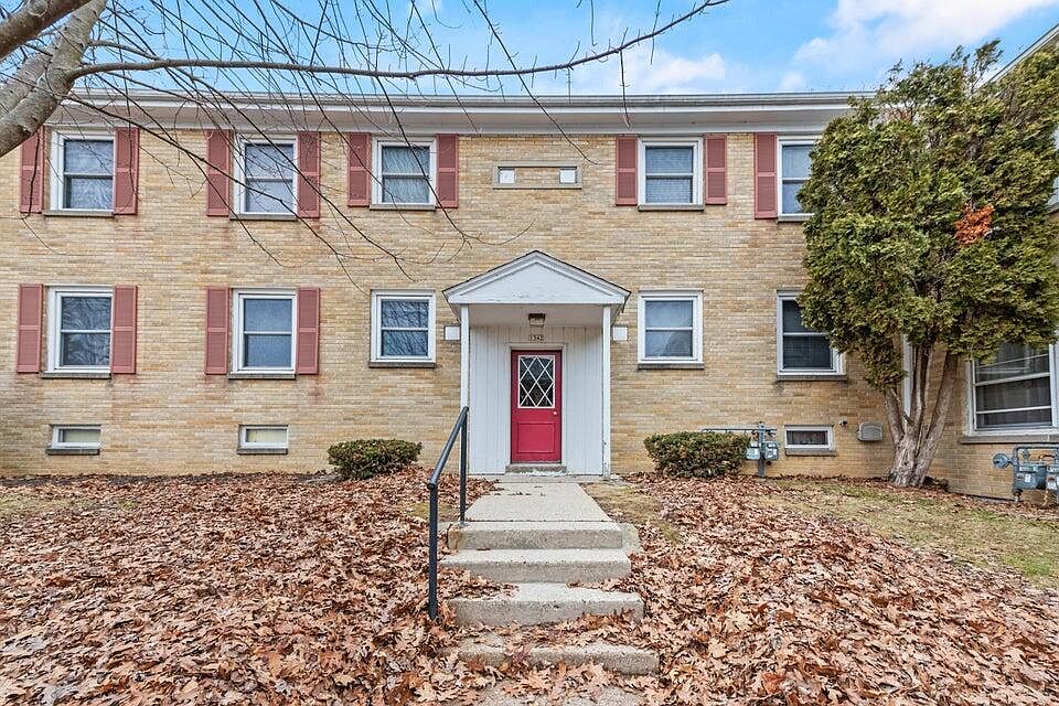 1st image of 1342 E Randolph COURT #B