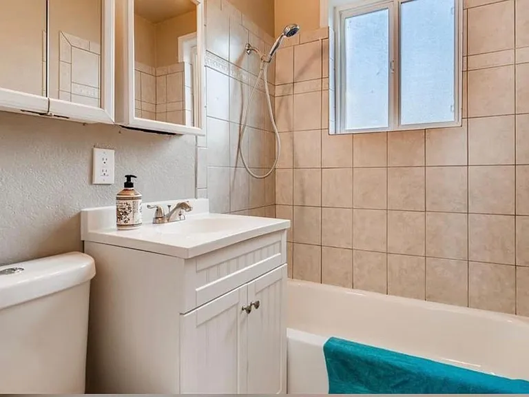 311 Redwood Dr — Photo 8