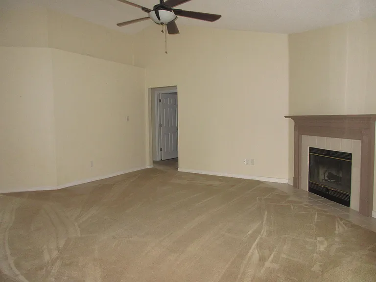 8130 Country Bay Blvd — Photo 11