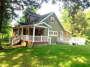 100 Ramsey Rd, Ligonier, PA 15658